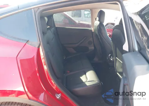 2023 Tesla Model Y Performance Dual Motor All-Wheel Drive z USA, uszkodzony, nr VIN 7SAYGDEF6PF603066